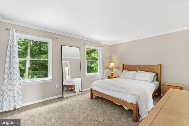4516 LINDEN AVE, Mechanicsburg, PA 17055
