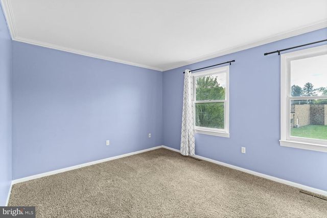 4516 LINDEN AVE, Mechanicsburg, PA 17055