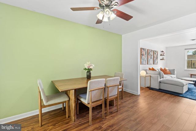 4516 LINDEN AVE, Mechanicsburg, PA 17055