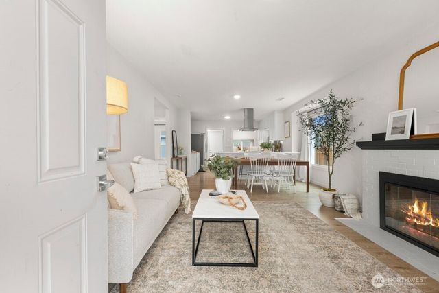 4313 E G Street, Tacoma, WA 98404