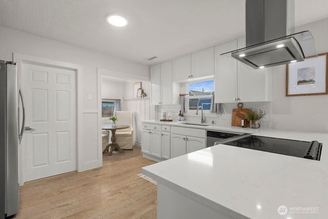 4313 E G Street, Tacoma, WA 98404