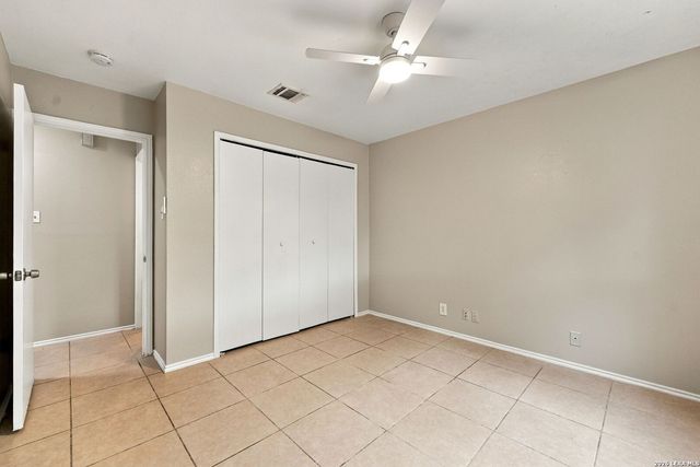 12212 Ridge Crown St, San Antonio, TX 78247