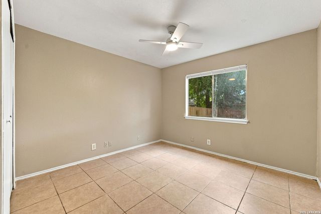12212 Ridge Crown St, San Antonio, TX 78247