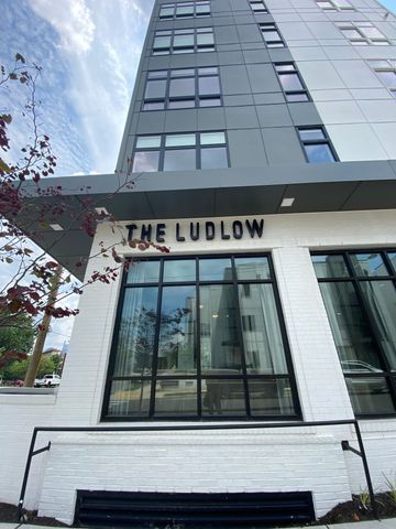 1125 10th Ave N Apt 508, Nashville, TN 37208