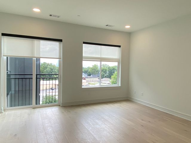 1125 10th Ave N Apt 508, Nashville, TN 37208