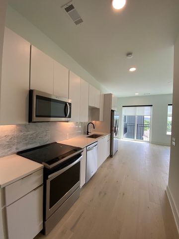 1125 10th Ave N Apt 508, Nashville, TN 37208