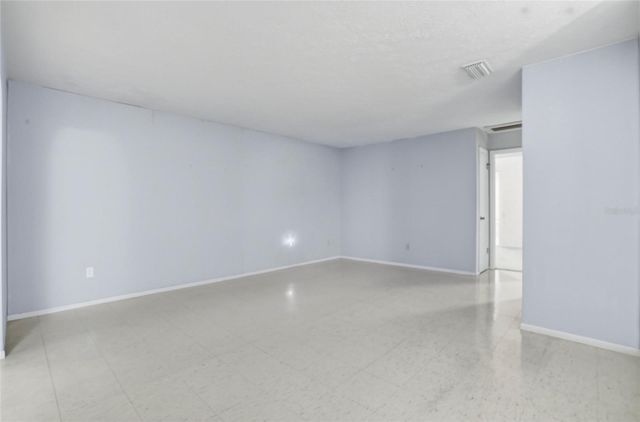 1026 W RAMBLA STREET, Tampa, FL 33612