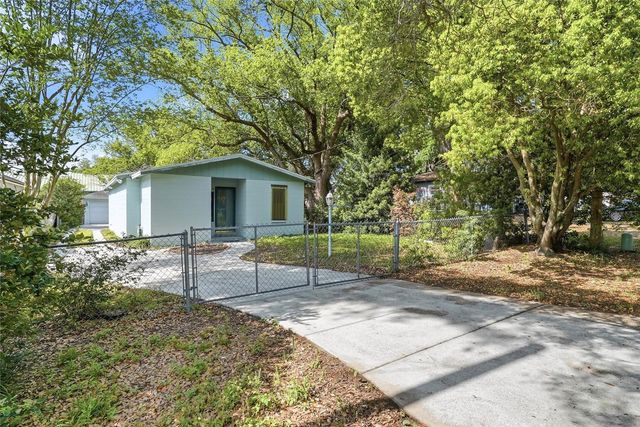 1026 W RAMBLA STREET, Tampa, FL 33612