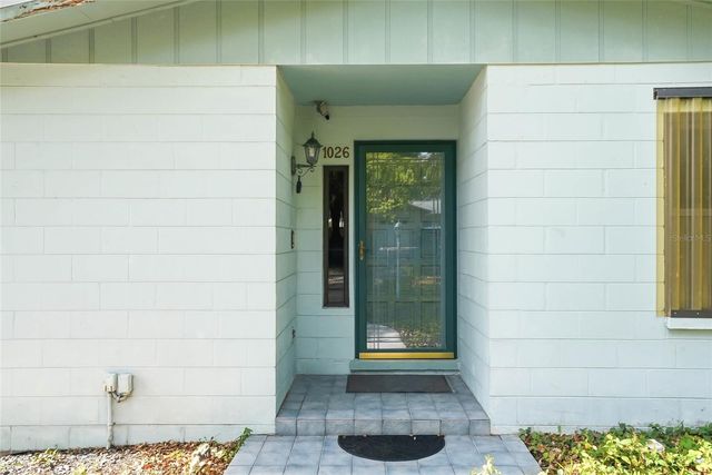 1026 W RAMBLA STREET, Tampa, FL 33612