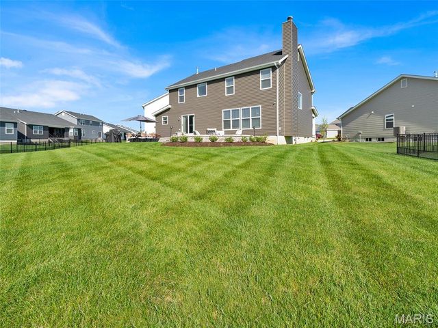 936 Little Fieldstone Court, Wentzville, MO 63385