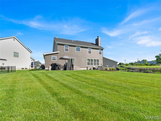 936 Little Fieldstone Court, Wentzville, MO 63385