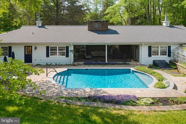 3363 WINDY BUSH RD, New Hope, PA 18938