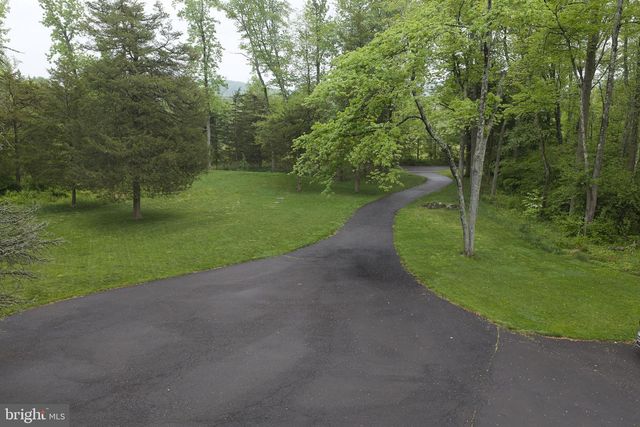 3363 WINDY BUSH RD, New Hope, PA 18938