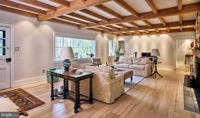 3363 WINDY BUSH RD, New Hope, PA 18938