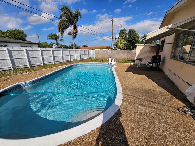 7501 Pierce St 0, Hollywood, FL 33024