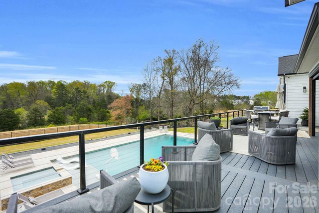 15019 Keyes Meadow Way, Huntersville, NC 28078