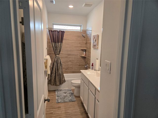 5035 Sierra Ridge Drive, Rosenberg, TX 77469