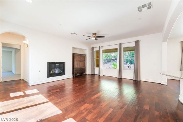 72 Rezzonico Drive, Henderson, NV 89011