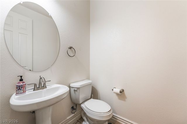 72 Rezzonico Drive, Henderson, NV 89011