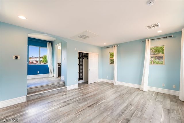 72 Rezzonico Drive, Henderson, NV 89011