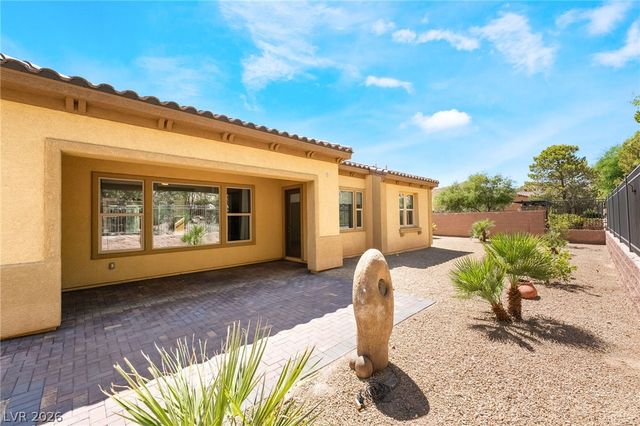 72 Rezzonico Drive, Henderson, NV 89011