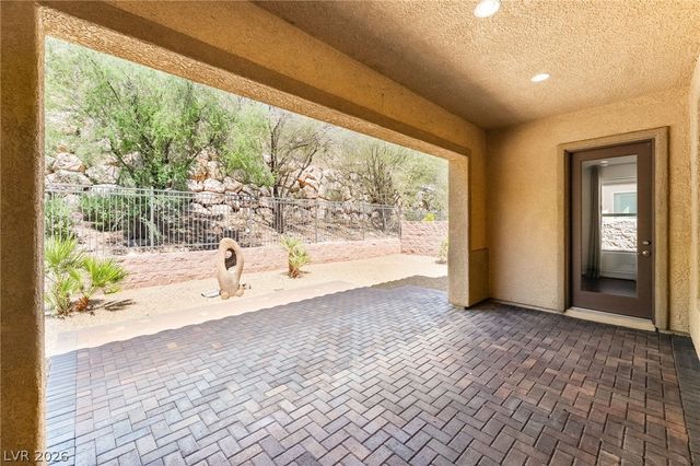 72 Rezzonico Drive, Henderson, NV 89011