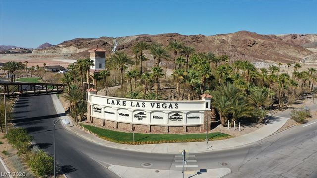 72 Rezzonico Drive, Henderson, NV 89011