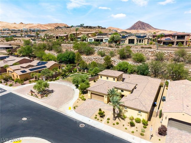 72 Rezzonico Drive, Henderson, NV 89011