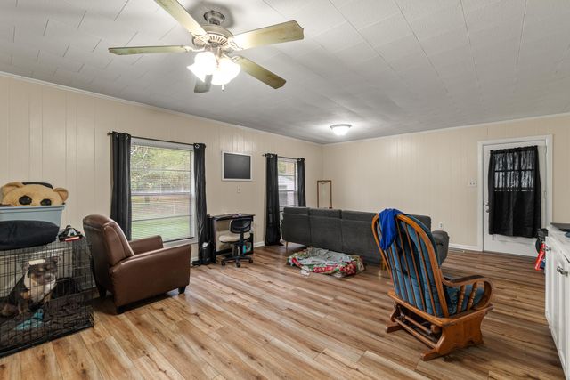 924 W 6th St., Hattiesburg, MS 39401