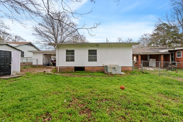 924 W 6th St., Hattiesburg, MS 39401