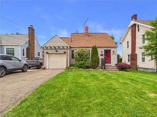 1207 Havana Place NE, Canton, OH 44714