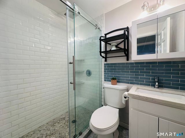 37 Weed Street, New Canaan, CT 06840