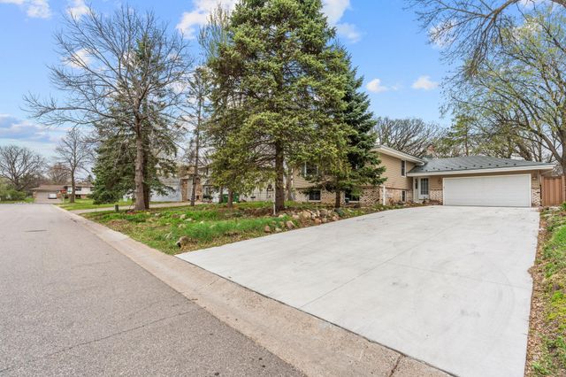 13073 Goodhue Street NE, Blaine, MN 55449