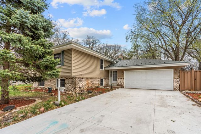 13073 Goodhue Street NE, Blaine, MN 55449