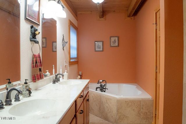 13945 Asheville Highway, Greeneville, TN 37743