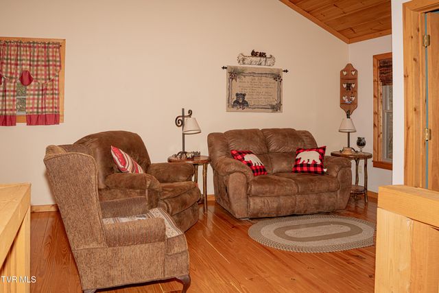 13945 Asheville Highway, Greeneville, TN 37743