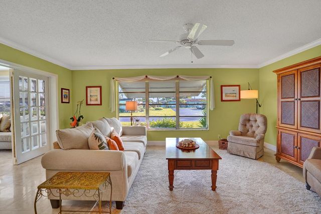 515 High Point Drive A, Delray Beach, FL 33445