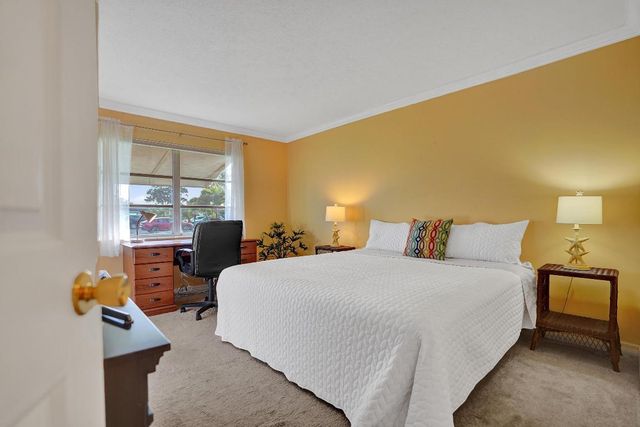 515 High Point Drive A, Delray Beach, FL 33445