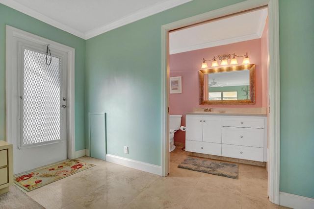 515 High Point Drive A, Delray Beach, FL 33445