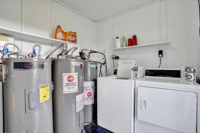 515 High Point Drive A, Delray Beach, FL 33445