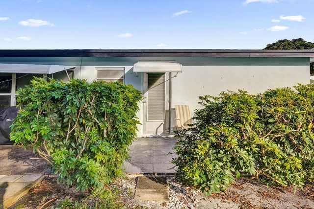 515 High Point Drive A, Delray Beach, FL 33445