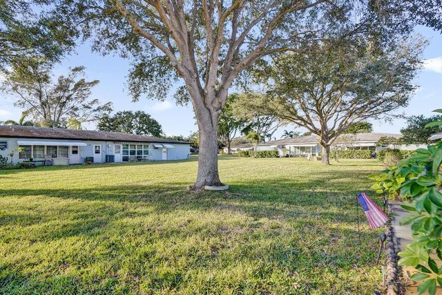 515 High Point Drive A, Delray Beach, FL 33445