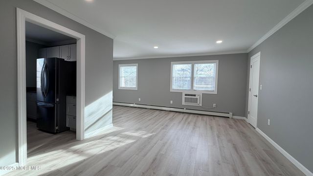 420 Cross Road B16, Matawan, NJ 07747