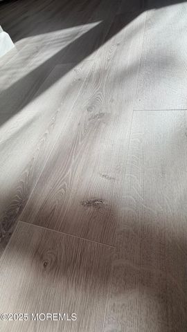 420 Cross Road B16, Matawan, NJ 07747