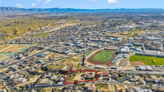 16745 Yucca, Victorville, CA 92395