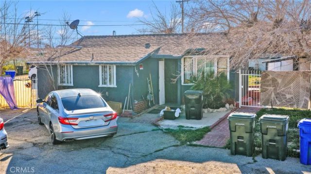 16745 Yucca, Victorville, CA 92395