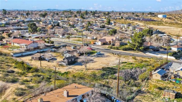 16745 Yucca, Victorville, CA 92395