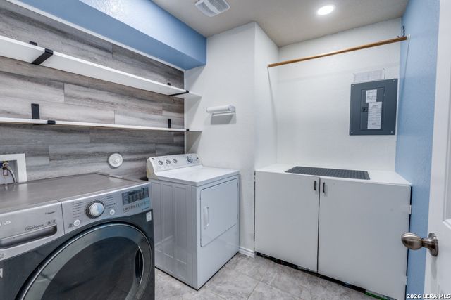 1517 Motherwell, Seguin, TX 78155