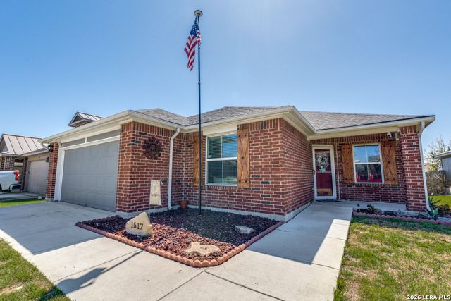 1517 Motherwell, Seguin, TX 78155