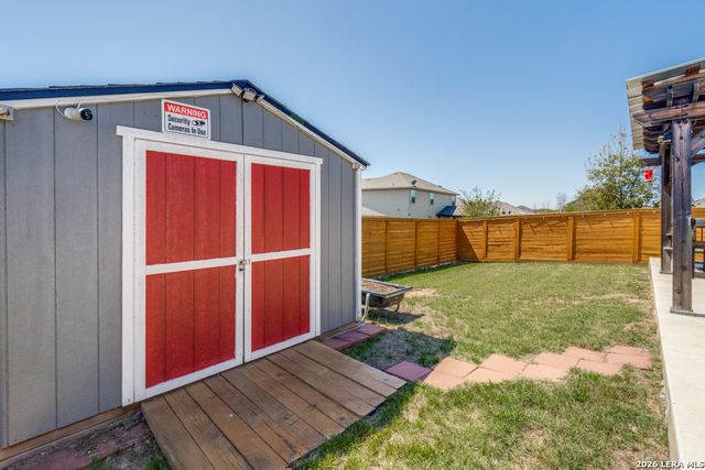 1517 Motherwell, Seguin, TX 78155